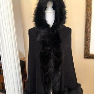 ADRIENNE VITTADINI FAU FUR TRIM HOODIE VEST